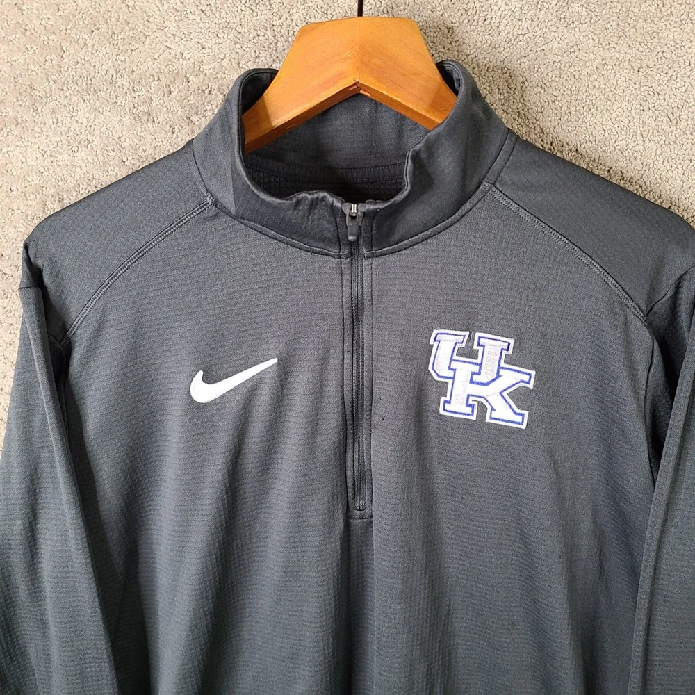 Nike multiple small